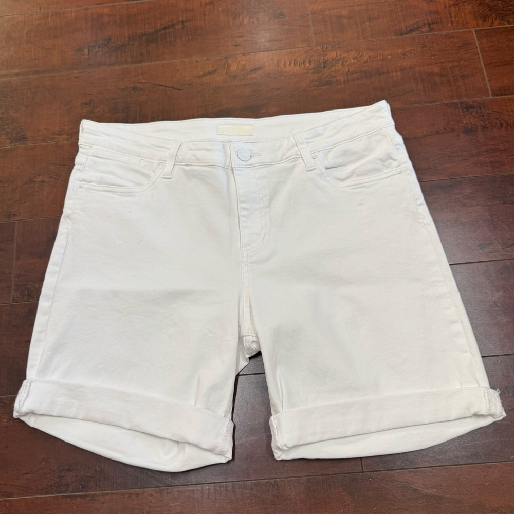 Kut From The Kloth Catherine Boyfriend Short Size 16 New Without Tag Color White